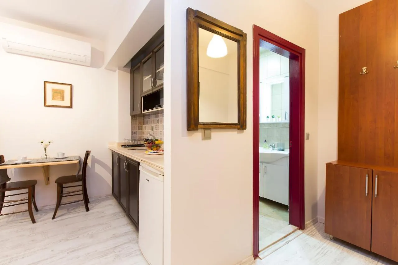Отель Istanbul Apartments Istiklal