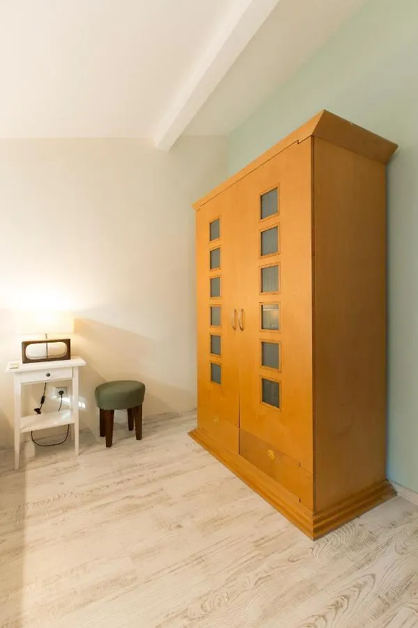 Istanbul Apartments Istiklal 0*,